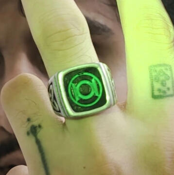 Green lanterns ring